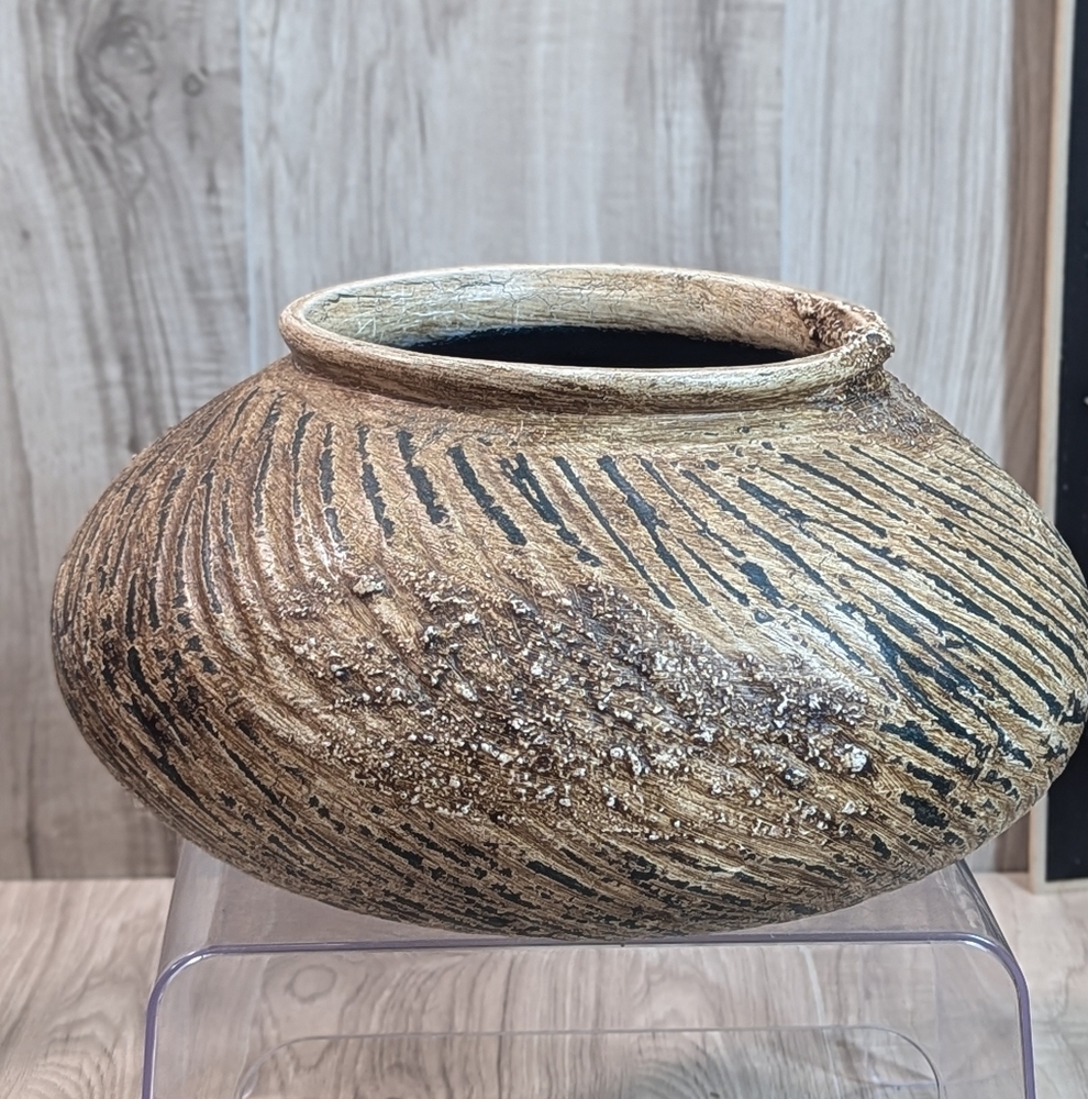 Chinese Grain Carrier Crackle Large Wide Mouth Round Textured Thailand